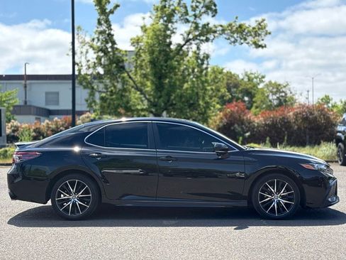Certified 2023 Toyota Camry SE AWD/4WD image 6