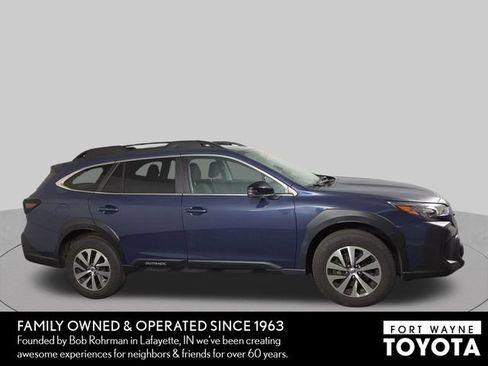 Used 2024 Subaru Outback Premium AWD/4WD image 5