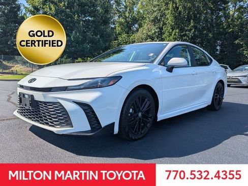 Certified 2025 Toyota Camry SE FWD image 5