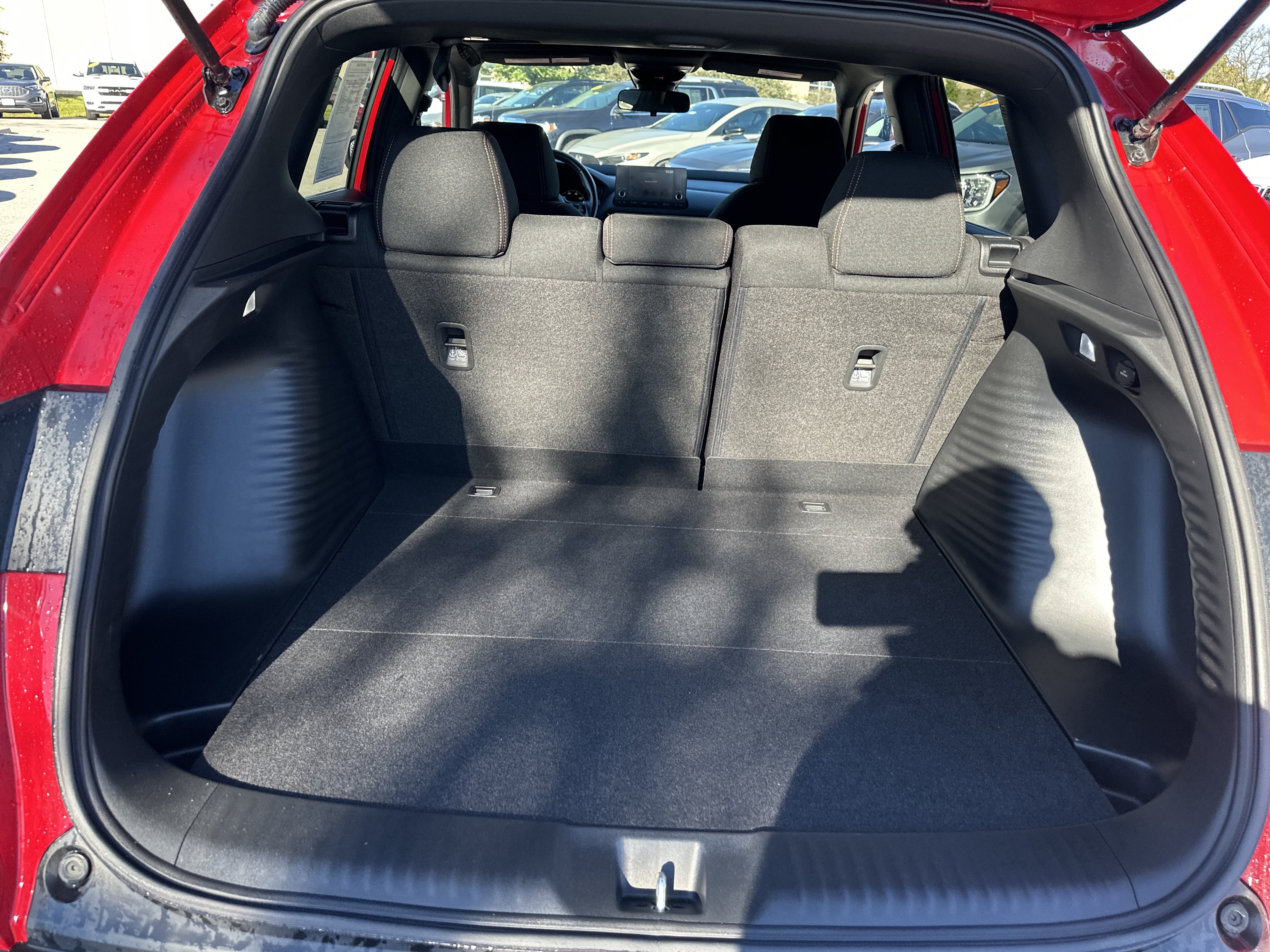 Used 2024 Honda HR-V Sport image 11