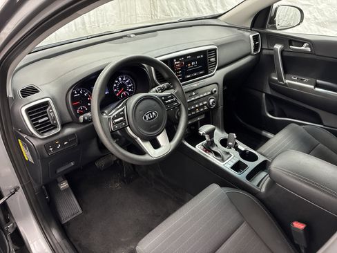 Certified 2022 Kia Sportage LX w/ LX AWD Value Edition Package image 12