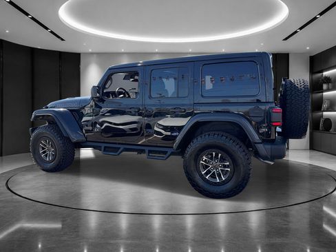 Used 2024 Jeep Wrangler Unlimited Rubicon 392 AWD/4WD image 4