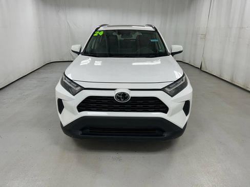 Used 2024 Toyota RAV4 XLE w/ Convenience Package AWD/4WD image 3