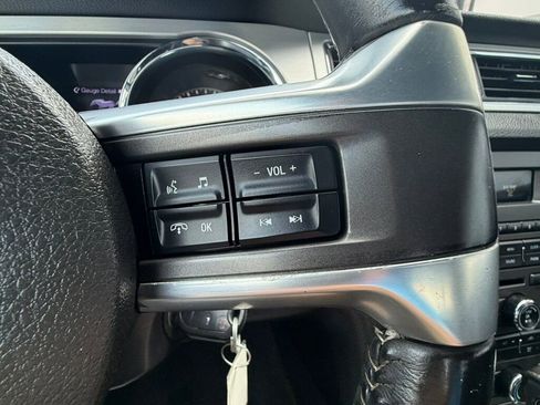 Used 2014 Ford Mustang Premium RWD image 31