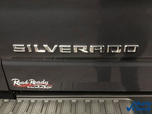 Used 2021 Chevrolet Silverado 1500 Custom Trail Boss image 18