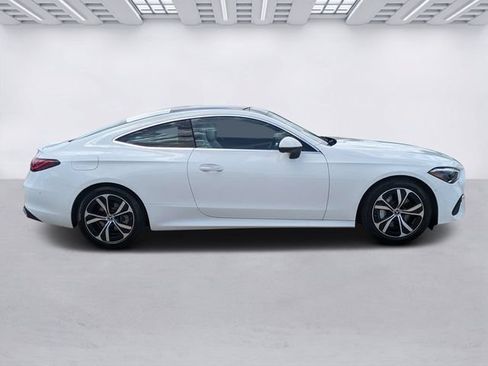 Used 2026 Mercedes-Benz CLE 300 4MATIC Coupe image 3
