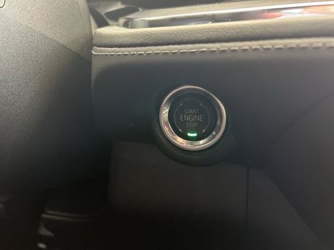 Used 2025 Chevrolet Suburban LS RWD image 49