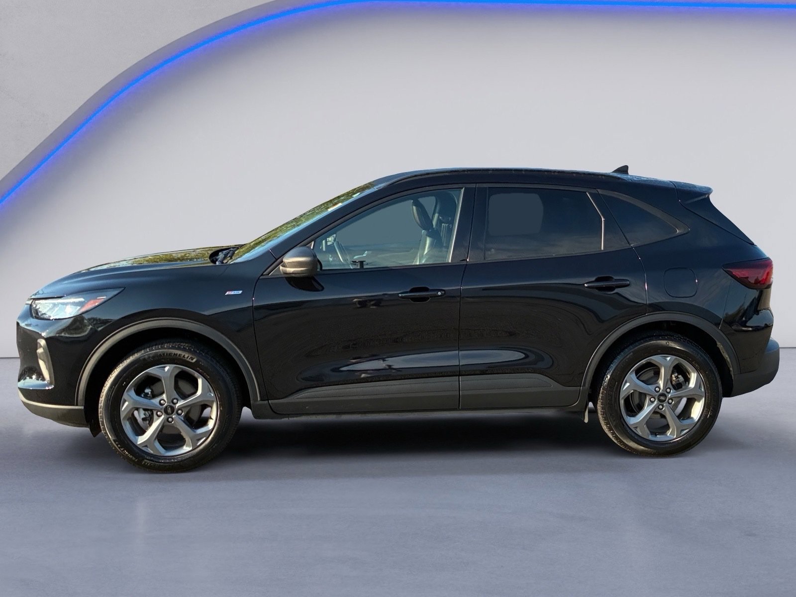Used 2025 Ford Escape ST-Line AWD/4WD image 7