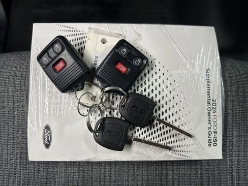 Used 2024 Ford F150 XL image 40