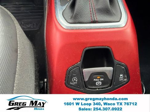 Used 2019 Jeep Renegade Trailhawk AWD/4WD image 23