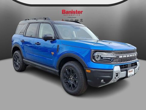 New 2025 Ford Bronco Sport Badlands w/ Badlands Tech Package AWD/4WD image 2