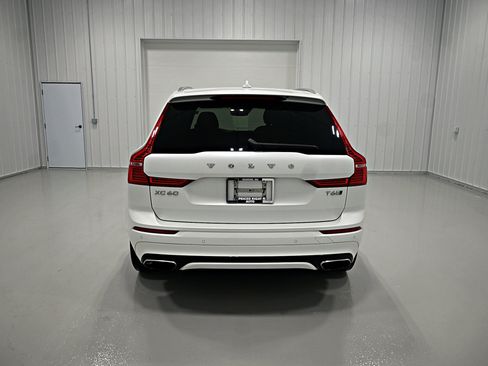 Used 2018 Volvo XC60 T6 R-Design w/ Vision Package AWD/4WD image 32