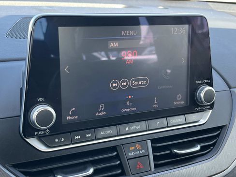 Used 2023 Nissan Altima 2.5 SR image 13