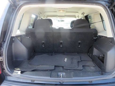 Used 2015 Jeep Patriot Sport w/ Power Value Group AWD/4WD image 15