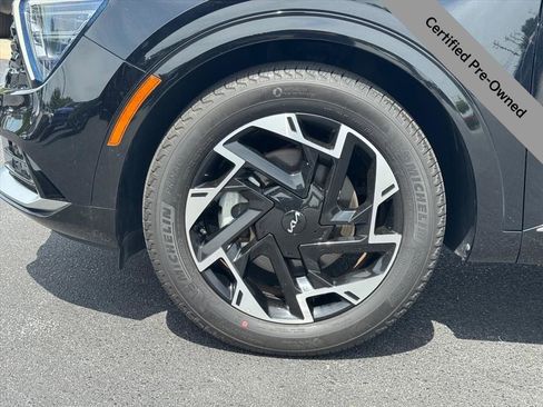 Certified 2023 Kia Sportage SX image 9