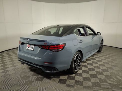 New 2025 Nissan Sentra SR image 7