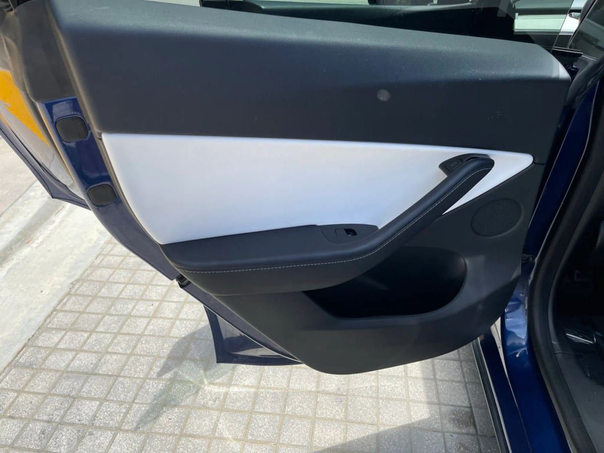 Used 2023 Tesla Model Y Long Range AWD/4WD image 28