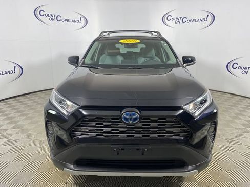 Certified 2020 Toyota RAV4 Limited w/ Limited Grade Weather Package AWD/4WD image 2