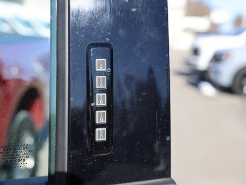 Certified 2022 Ford F150 XLT w/ Equipment Group 302A High image 38