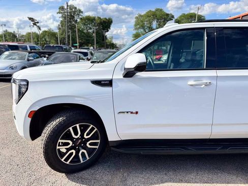 Used 2023 GMC Yukon XL AT4 w/ LPO, Floor Liner Package AWD/4WD image 9