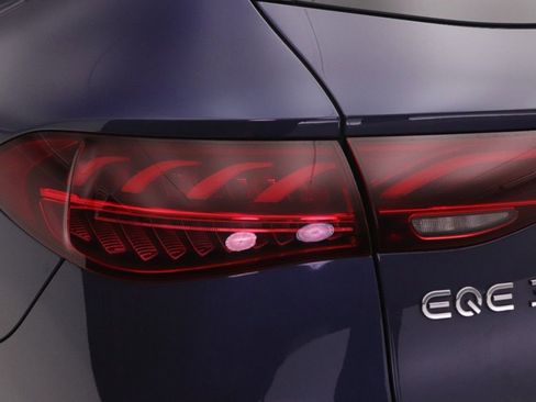 Certified 2023 Mercedes-Benz EQE 350+ SUV image 21