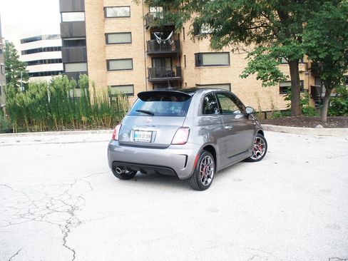 Used 2013 FIAT 500 Turbo Cattiva w/ Beats Audio Pkg FWD image 17