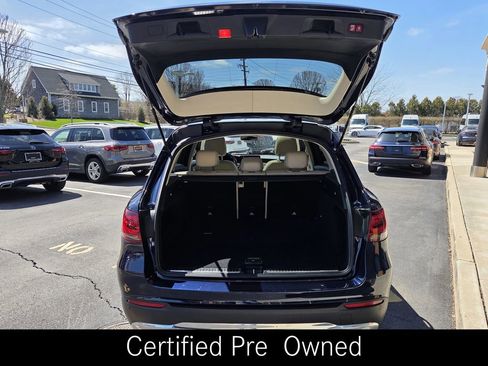 Used 2022 Mercedes-Benz GLC 300 4MATIC image 36