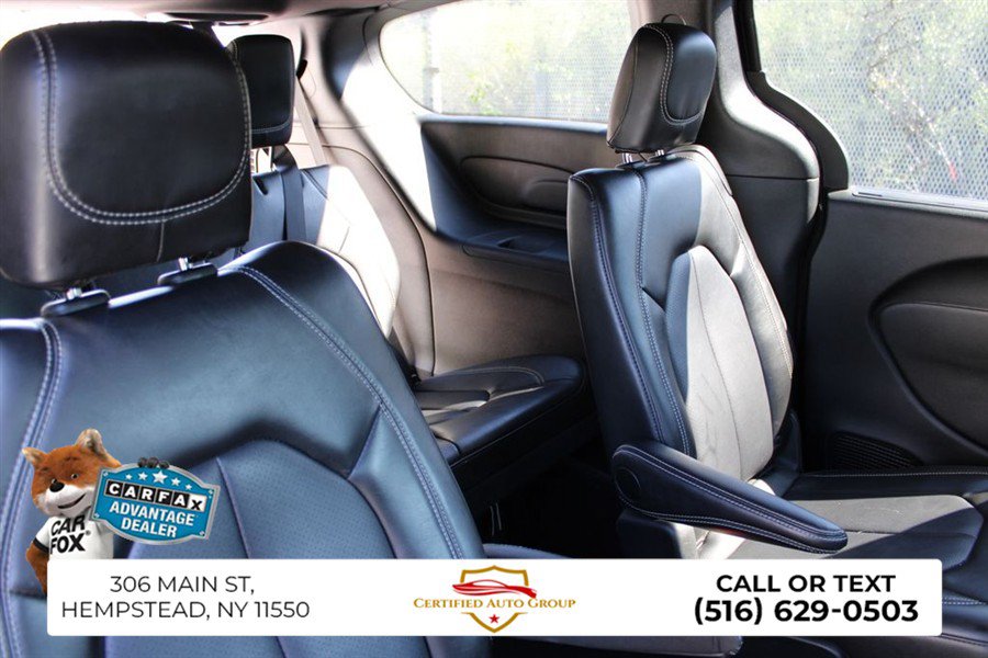 Used 2025 Chrysler Pacifica Select FWD image 22