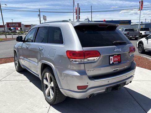 Used 2016 Jeep Grand Cherokee Overland AWD/4WD image 5