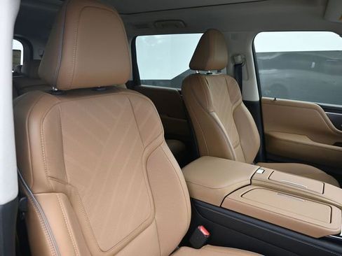 New 2026 INFINITI QX80 Luxe image 43