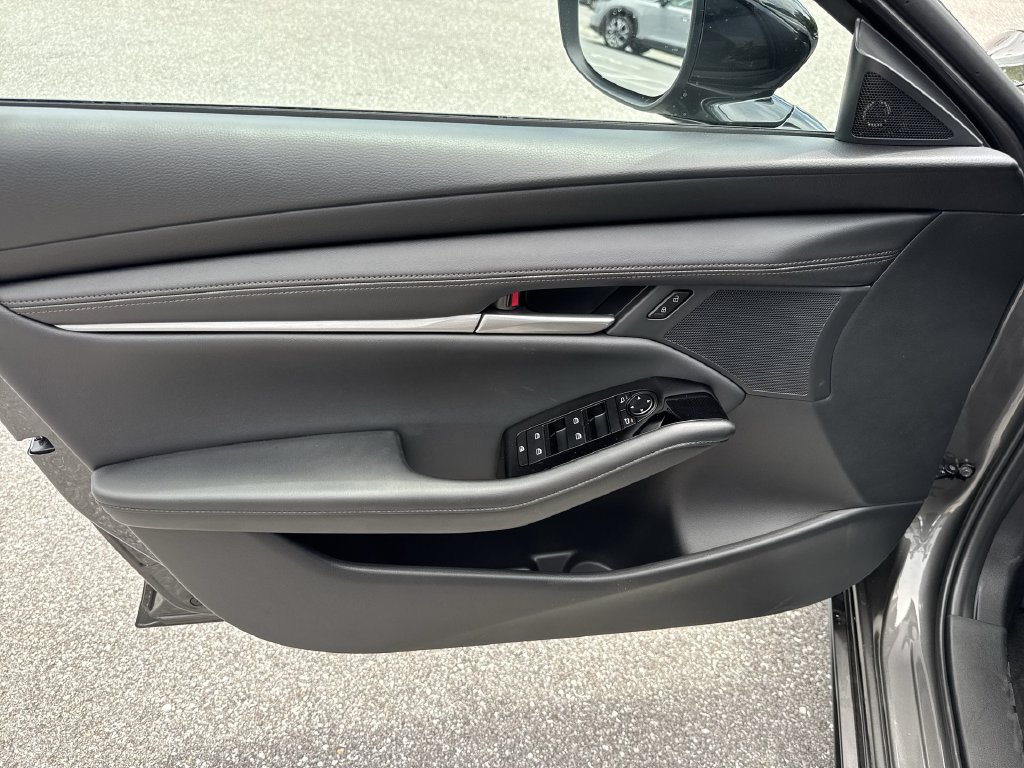 New 2026 MAZDA MAZDA3 s Sport FWD image 38