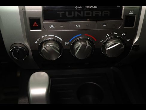 Used 2018 Toyota Tundra SR5 image 25