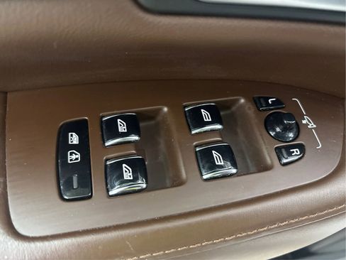 Used 2018 Volvo S90 T6 Inscription image 42