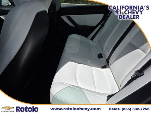 Used 2021 Tesla Model 3 Long Range AWD/4WD image 16