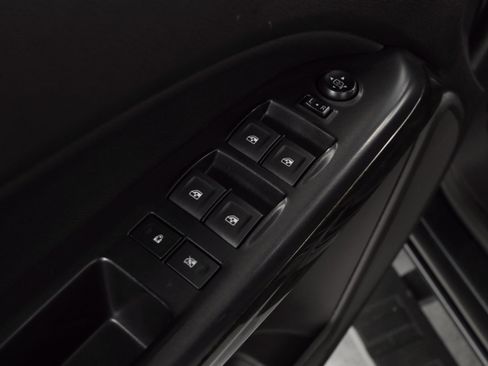 Used 2019 GMC Canyon SLT image 23