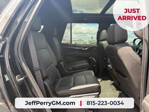 Used 2021 GMC Yukon Denali w/ Denali Premium Package AWD/4WD image 16