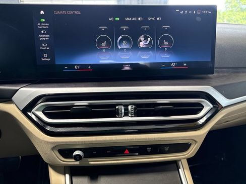 Used 2023 BMW 330e w/ M Sport Package RWD image 20