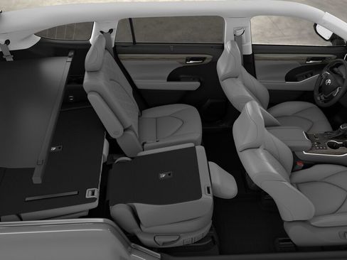 New 2026 Toyota Highlander Platinum image 22