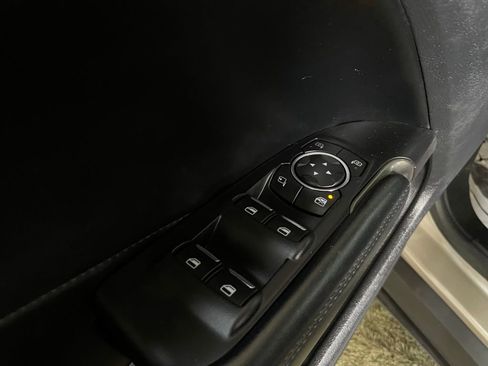 Used 2015 Lincoln MKC FWD w/ Equipment Group 101A Select image 32