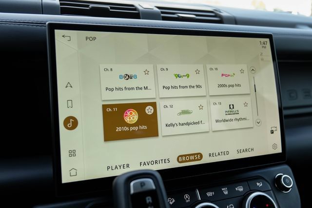 New 2026 Land Rover Defender 110 X-Dynamic SE AWD/4WD image 38