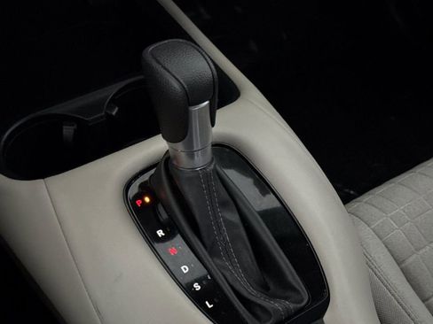 Certified 2023 Honda HR-V LX image 21