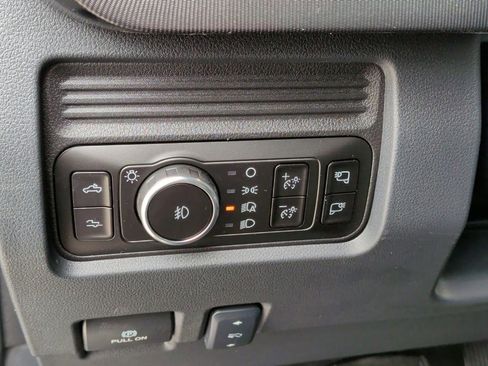 New 2026 Ford F250 Platinum AWD/4WD image 14
