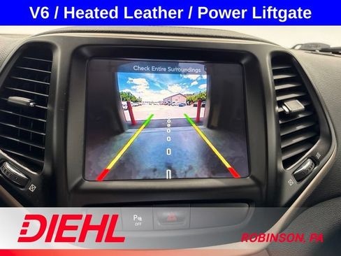 Used 2018 Jeep Cherokee Limited AWD/4WD image 31