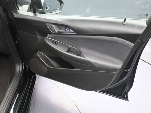 Used 2018 Chevrolet Cruze LT w/ Convenience Package image 33