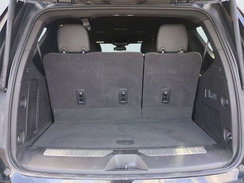 Used 2025 GMC Yukon Denali image 14
