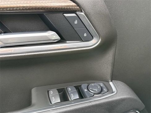 Certified 2025 Chevrolet Silverado 1500 LT image 17