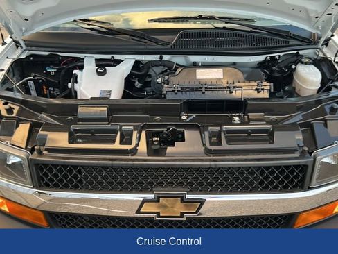 Used 2024 Chevrolet Express 2500 w/ Driver Convenience Package RWD image 8