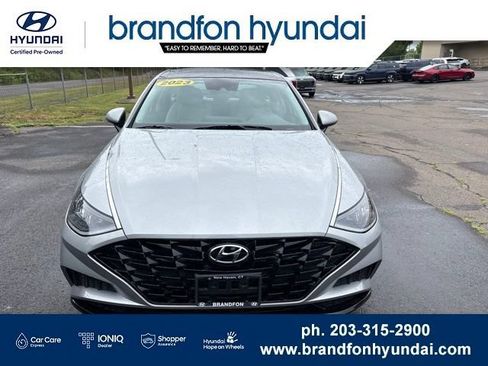 Certified 2023 Hyundai Sonata SEL w/ Convenience Package FWD image 2