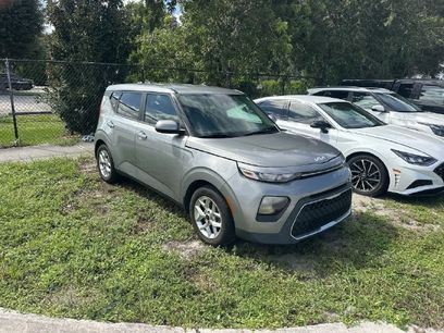 Certified 2022 Kia Soul LX w/ Technology Package