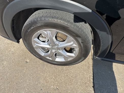 Used 2023 Honda HR-V LX image 12